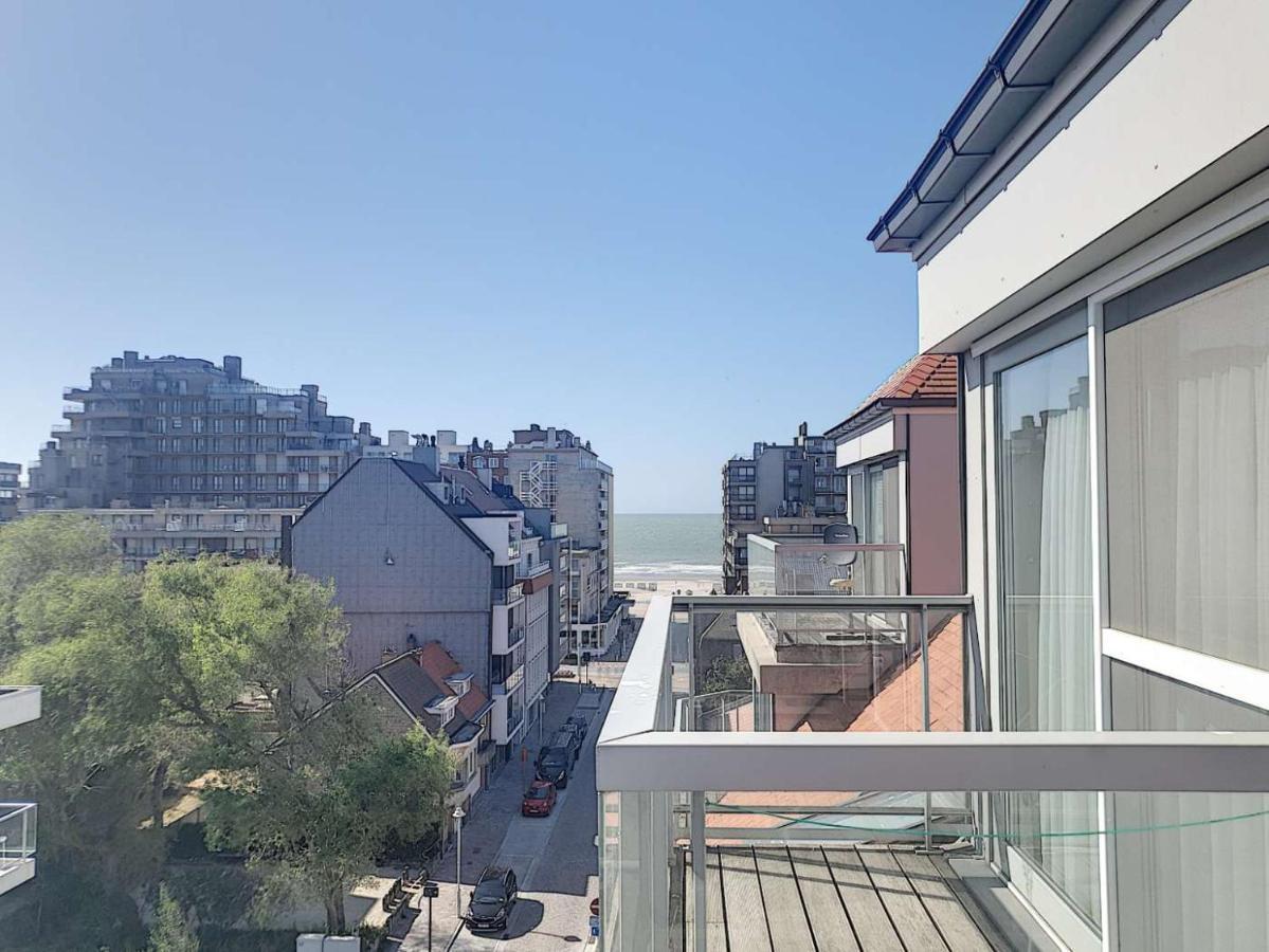 Residentie Gaudi Apartamento Nieuwpoort Exterior foto