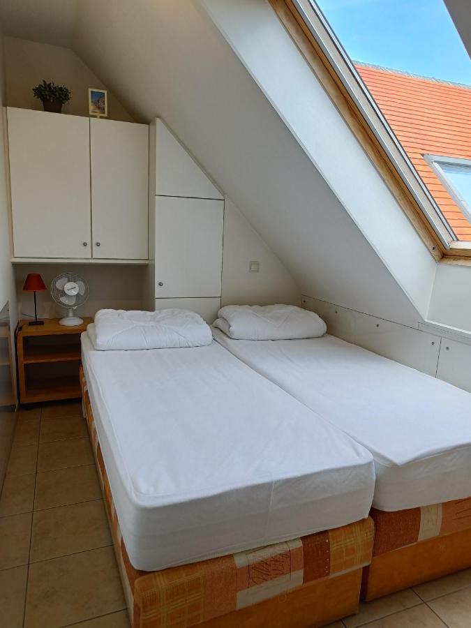 Residentie Gaudi Apartamento Nieuwpoort Exterior foto